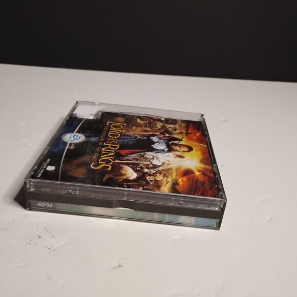 The Lord Of The Rings The Return Of The King by EA Games PC Game 3-Disc Set - Picture 11 of 12